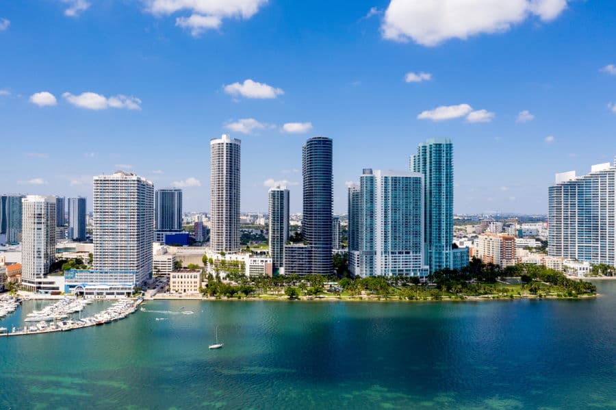 listings For Sale in Edgewater